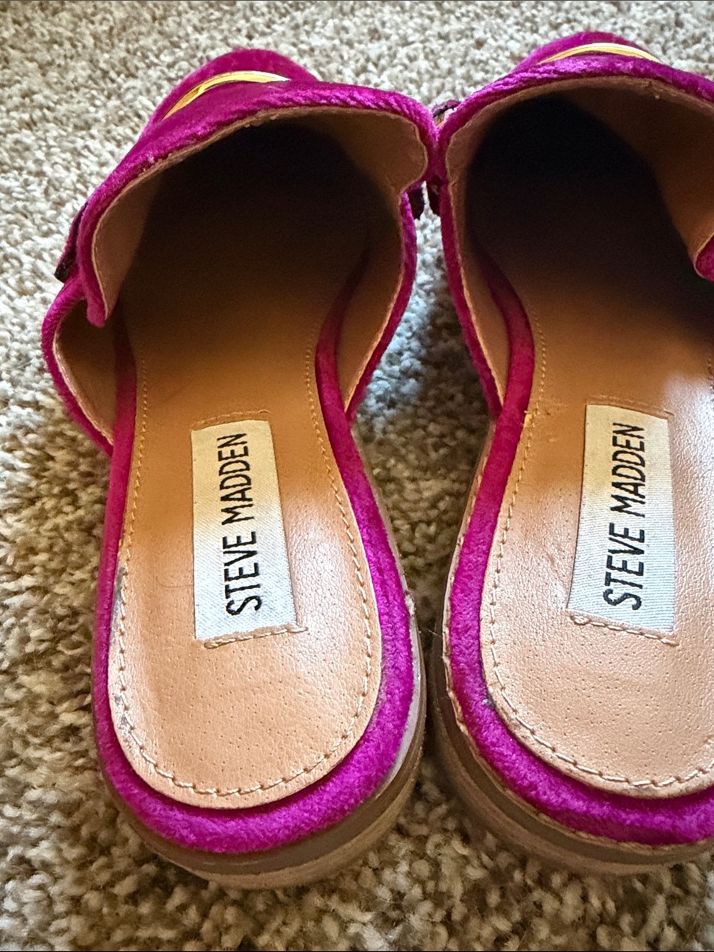 Steve Madden Fuchsia Velvet Slip-On Mules with Gold Accent - Picture 2 of 5